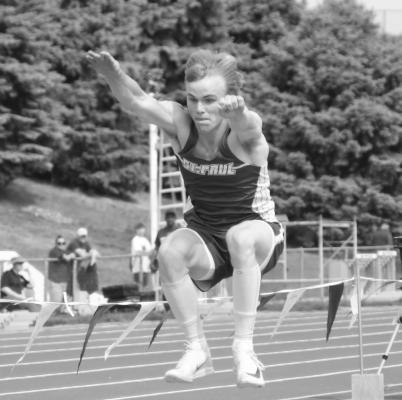Area Athletes Battle at Burke