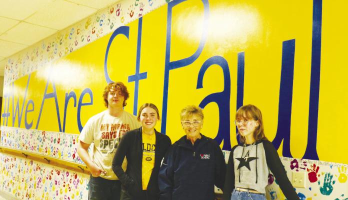 Students make their mark on new mural at SPPS