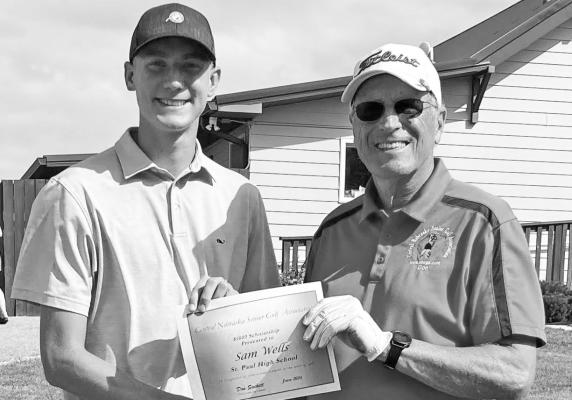 ST. PAUL’S SAM WELLS recently received a $1,000 Central Nebraska Senior Golf Association Scholarship. Wells was awarded the scholarship during a special presentation at Centura Hills Golf Club near Cairo, with 144 of the 525 members of the Central Nebraska Senior Golf Association in attendance. Presenting the scholarship was Don Sackett. Courtesy Photo