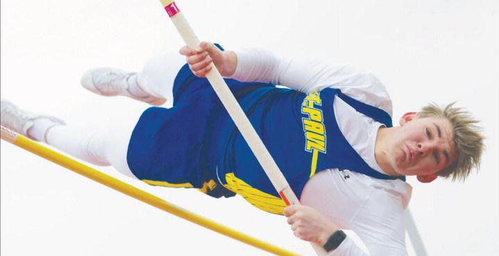 WILDCATS VAULT INTO SEASON