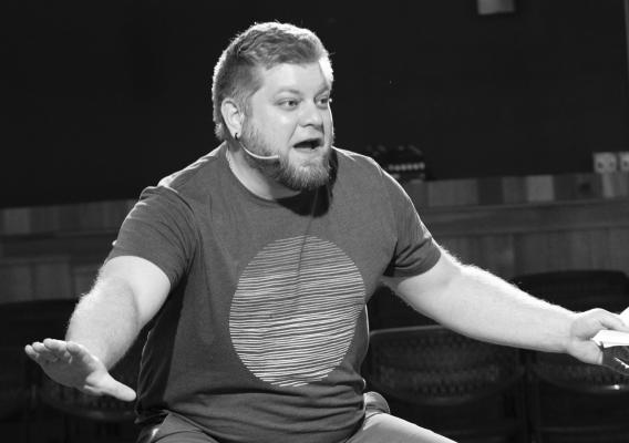 One-man show to highlight brilliance in the world