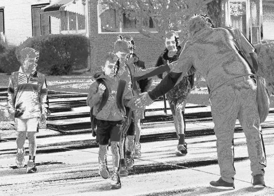 St. Paul Students Walk to School