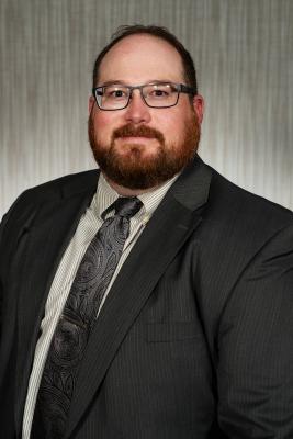 Graham Earns Banking Diploma