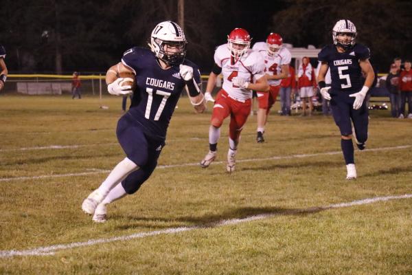 CENTRAL VALLEY senior Zandar Wolfe had a career night against St. Mary’s. The Cougar rushed twenty-four times for 314 yards and five touchdowns. (Michael Rother)