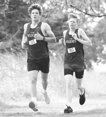 JACK THEDE AND DREW FEEKEN finished last week’s race at Gibbon’s Valley View Country Club sitting in thirty-first and thirty-second, respectively. Photos by Jordan Coslor