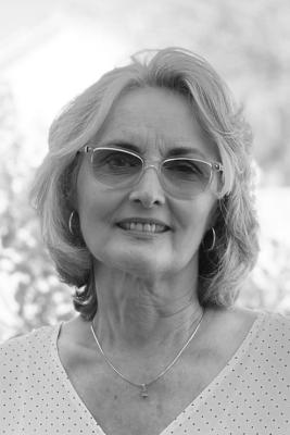 | Ann Hameloth Vanosdall |