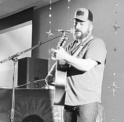 LOGAN MIZE, a country music artist, headlined the Howard County Medical Center Foundation’s Out of this World Gala on Saturday with an acoustic performance. Courtesy Photo