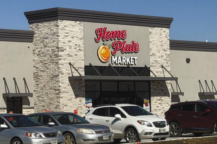 CUSTOMERS flocked to Home Plate Market’s new store along United States Route 281 last week following the market’s soft opening last Tuesday. Photo by Michael Happ