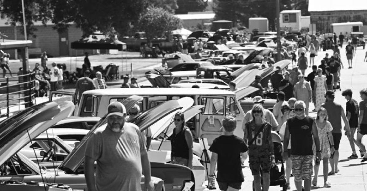 LARGE CROWDS filled the St. Paul City Park on Saturday during Grover Cleveland Alexander Days. The Royal Coachmen Car Club’s annual show was a staple on Indian Street, drawing many interested car enthusiasts. Photo by Michael Happ